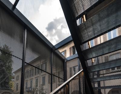 Aufgang zur Brücke aus Mevaco Streckmetall - Innenansicht.
Foto: Gerd Eder
