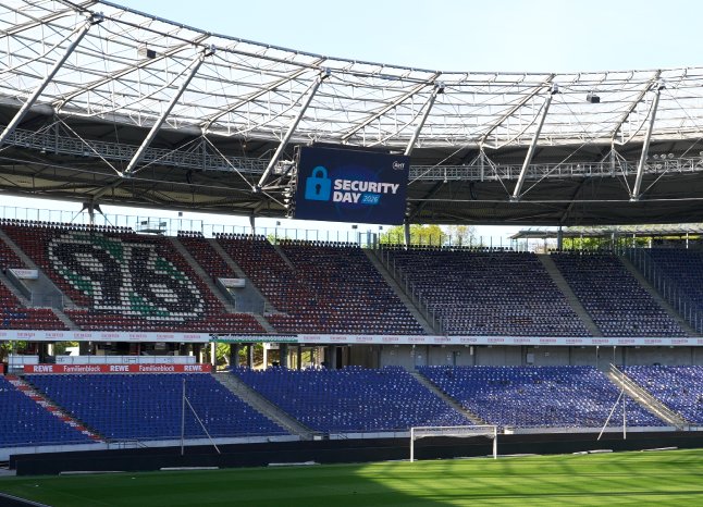 Stadion-Innen.png