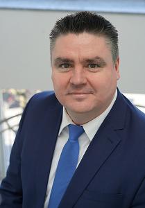 Dr. Jan Dienstuhl / Elmos
