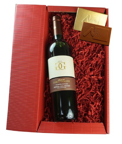 PM_Michaeltelecom_wine-gift-bespoke-chocolate-Telekom.jpg
