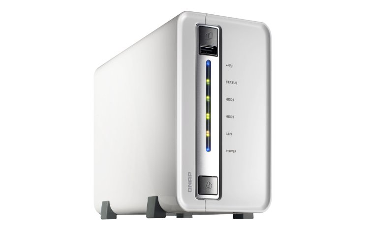 QNAP_TS_212P_seitlich.jpg