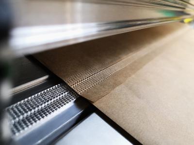 Endless packaging: the end of one and beginning of the next paper roll are joined by an embossed stamp.