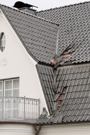 FOS-Sturmschaden-verhindern-RGB.jpg