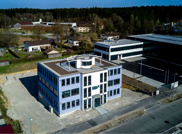 Das neue Firmengebäude der SEP AG in Holzkirchen.JPG