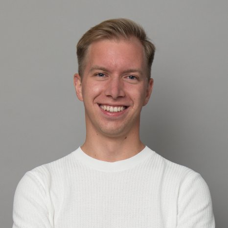 Mitarbeiterfoto_Luca_Kraemer_quadratisch_2026.jpg