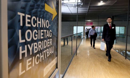 Technologietag_Hybrider_Leichtbau.JPG
