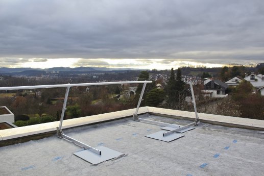 3 linker Handlauf da.jpg