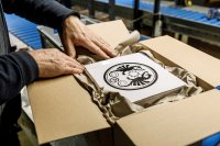 Gezielt digitalisiert, Effizienz deutlich gesteigert: das WarehouseManagement-System storelogix im Einsatz bei Petromax