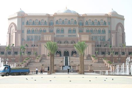 Emirates Palace. Quelle: www.halloabudhabi.de