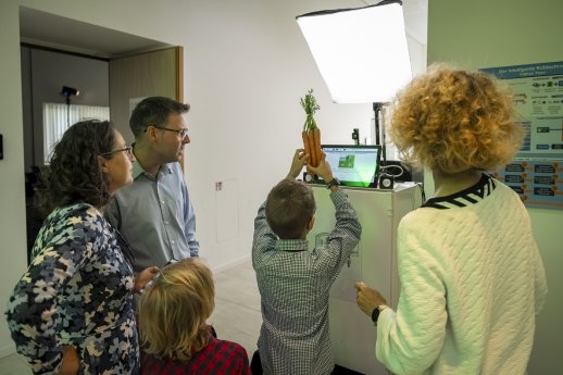 Bild 4_BITZER_10 Jahre_SCHAUFLER Academy.jpg