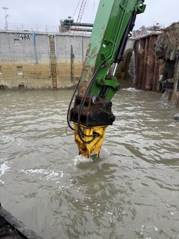 Epiroc HB 7000 Antwerp 2.jpg