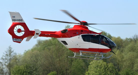 EC135_Ref.78712_AirbusHeliocopters-Charles-Abarr-2014.JPG