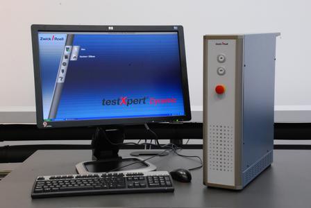 Bei der Entwicklung der neuen Mess- und Regelelektronik wurde besonders auf eine einfache und effiziente Bedienung, Präzision, Sicherheit und Beständigkeit Wert gelegt