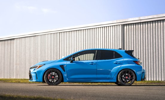 lowres_ST_XTA_plus_3_Toyota_GR_Corolla_Standaufnahme_0003.jpg