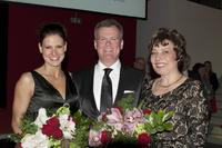 Von links nach rechts: Dr. Christina Stiegler, Moderation, Roland Burgis, stv. Vorstandsvorsitzender Sparkasse Nürnberg, Andrea Lutz, Geschäftsführerin S-International Region Nürnberg Von links nach rechts: Dr. Christina Stiegler, Moderation, Roland Burgis, stv. Vorstandsvorsitzender Sparkasse Nürnberg, Andrea Lutz, Geschäftsführerin S-International Region Nürnberg