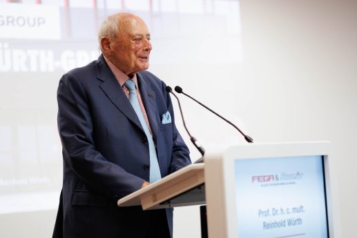 Prof. Dr. h. c. mult. Reinhold Würth weiht neues Verwaltungsgebäude von FEGA & Schmitt ein.©FEGA.jpg