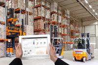 Über verschiedene Web-Applikationen erhält der Nutzer einen Überblick über seine gesamte Flotte, die Auslastung und alle Kosten – auch über diverse Standorte / Foto: STILL GmbH