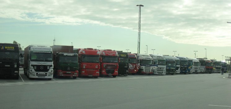 Truck Parkings Bremerhaven.jpg