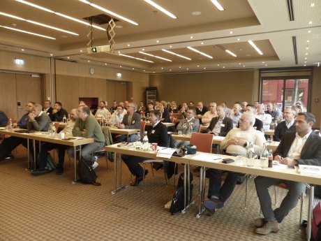 Teilnehmer des 16. FFI Technik Forums.jpg