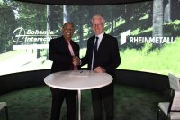 Left: Rahul Thakkar, President BISim, right: Jens Jessenberger, Senior Vice President Vehicle Mission & Training Systems, Rheinmetall Electronics GmbH