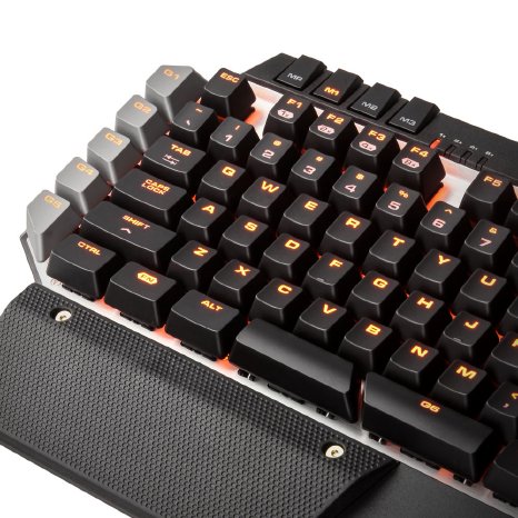 cougar_700k_mechanische_gaming_tastatur_7.jpg