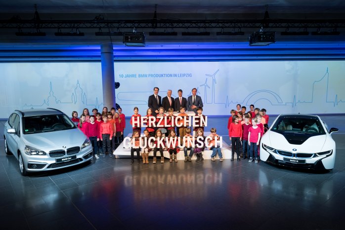 BMW_Group_Werk_Leipzig_Pressefoto_10_Jahre_Produktion_1.jpg