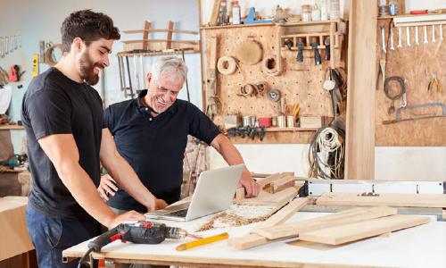 Moderner, einfacher Briefversand für Handwerksbetriebe