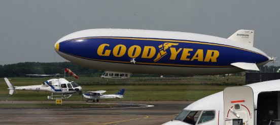 Goodyear_Blimp_1.jpg