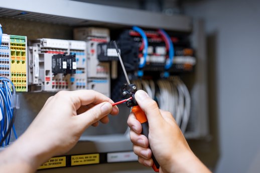 Weidmüller Bild_Abisolieren – Strip it.jpg