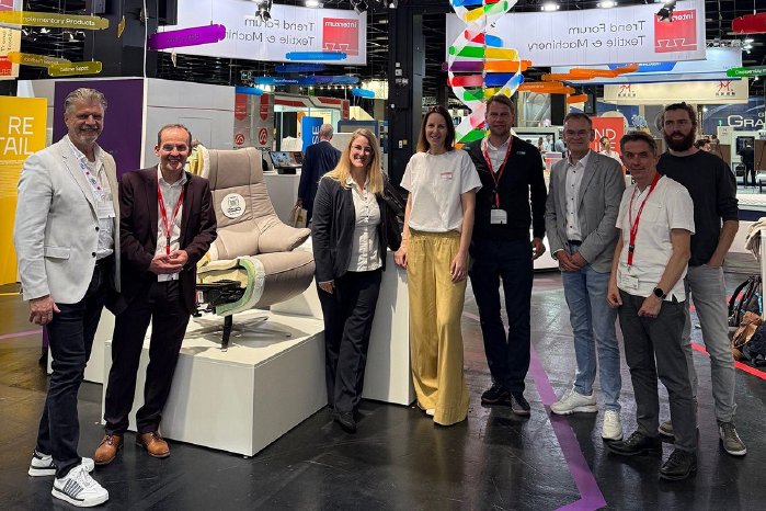 Interzum2025_1_Furniture-X_gruppenbild.jpg