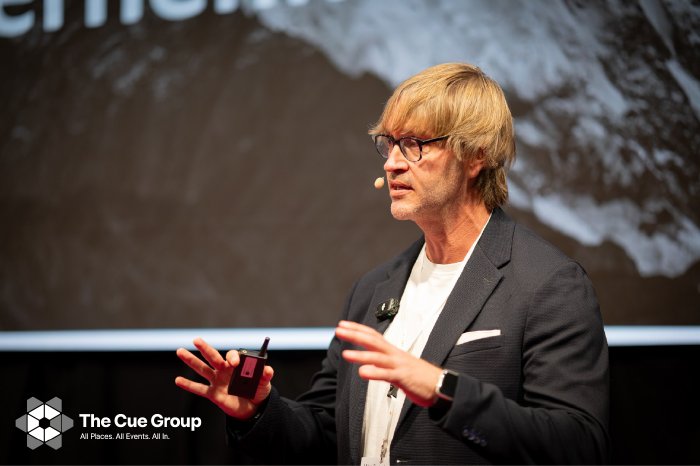 Mike-Vortrag-TheCueGroup.jpg