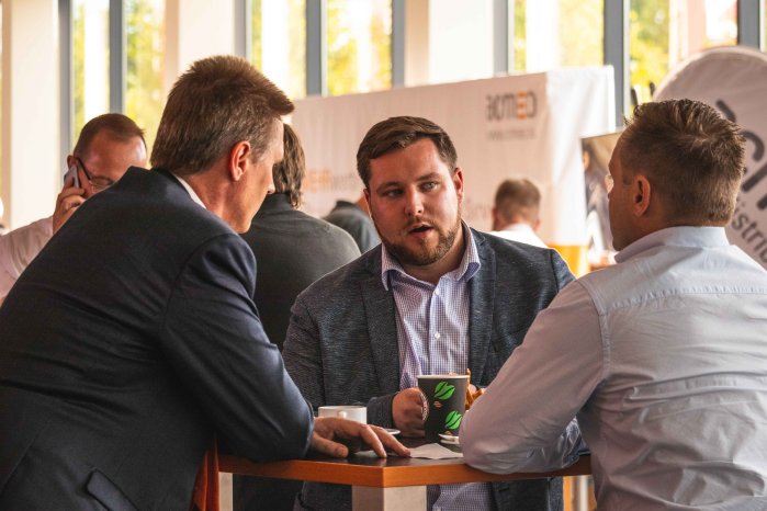 Austausch und Networking stehen im Fokus der acmeo Partnerkonferenz.jpg