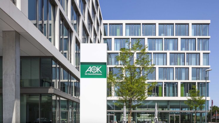 de_AOK_case_study_header_16_9.jpg