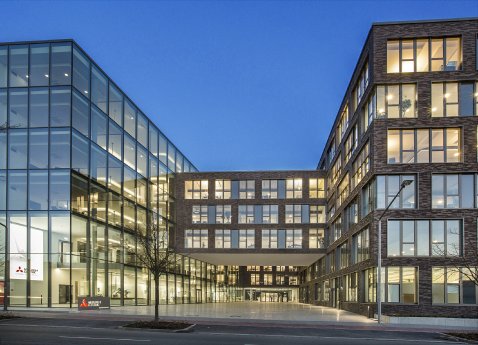 Mitsubishi Electric - Gebäude.jpg