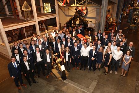 Preisträger, Akademieteilnehmer und Gäste bei der Verleihung der DRIVE-E-Studienpreise 2019 im Museum Industriekultur in Nürnberg. Copyright Kurt Fuchs / DRIVE-E