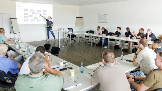 GRS Roadshow_Plenum.jpg