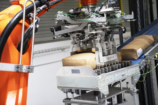 Strobl Natürmühle_KOCH_Palettierung_Maximale Leistung auf minimalem Raum.jpg