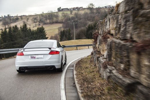 low_KW_Clubsport_3-way_Audi_TT-RS_Fahraufnahme_003.jpg