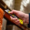 e13205-9-pacific-handy-cutter-auto-retract-metti-lifestyle-s.webp