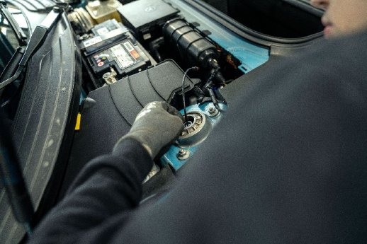 low_KW_Porsche_911_Typ_991_PASM_kompatibles_DDC_Gewindefahrwerk_Einbau_0003.jpg