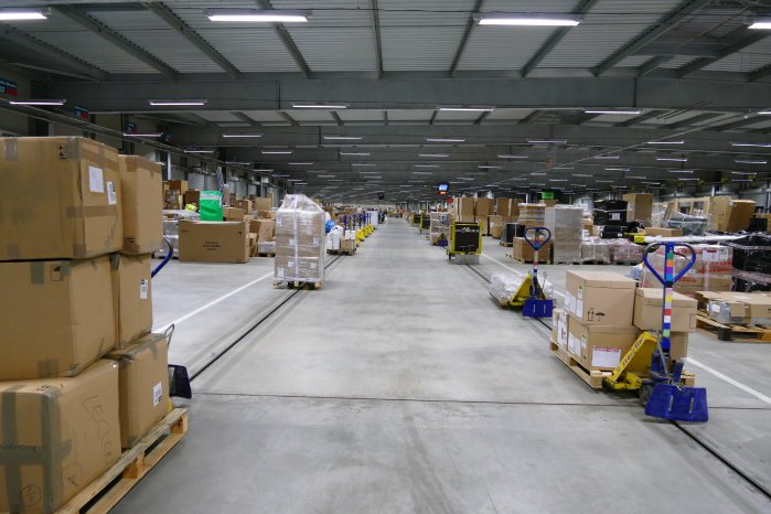 Bild 2. Unterflurkettenanlage. Quelle Geodis.JPG