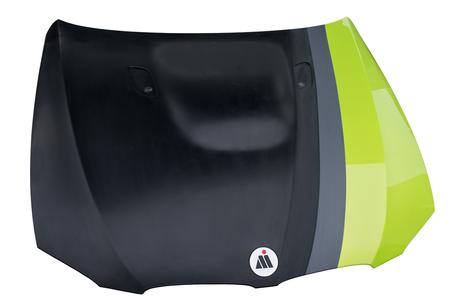 New Engine bonnet with a honeycomb core in class-A-surface