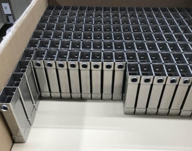 Ein Hersteller von Edelstahlrohren setzt für die Technische Sauberkeit in der Fertigung auf Meiko-Anlagen für die industrielle Reinigung.
©Bildquelle: MKR Metzger