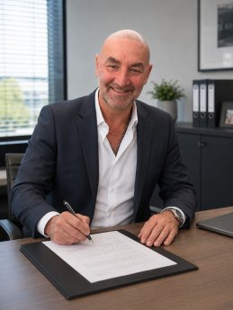 Bild- Robert Mayer.jpg