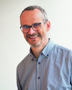 Michael_Justus_(c)_Hanser.jpg