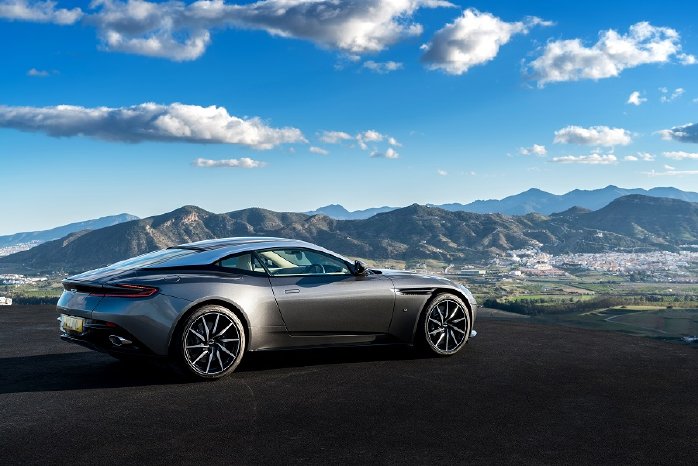 Bridgestone DB11 (2).jpg