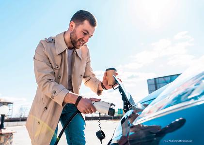 connect hat mit Unterstützung von umlaut erstmals die Ladetarife für Elektroautos verglichen