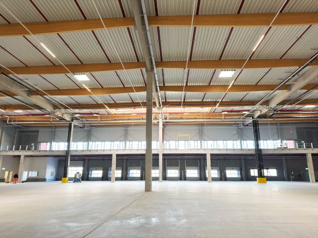 KUEBLER_Hallenheizung_Logistikhalle_IMG_3591_hell.jpg