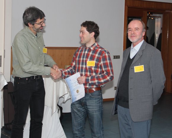 Bild 2 Electronics Engineering Award 2013.jpg