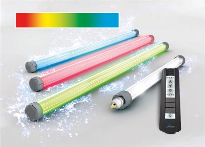 Die neue LED-Schachtbeleuchtung von BINDER taucht die Wasseroberfläche des Pools in ein stimmungsvolles Licht